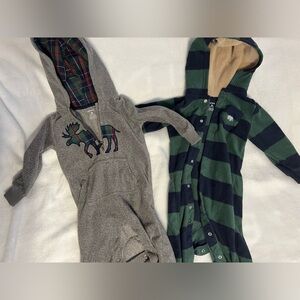 2 fleece onesies Carter’s 18 months one piece no feet snap bottom hood